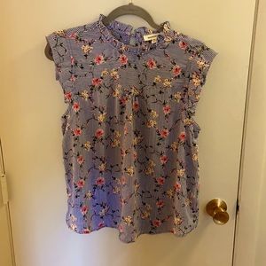 Cute summer top! New with tags!